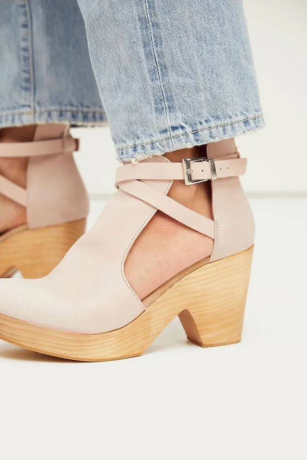 Women Clogs Free People Cedar Clog Blush Antique