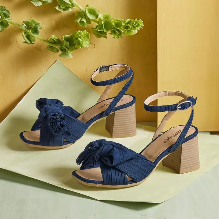 Women Garden Stroll Sandals Navy Sundance Catalog Sandals