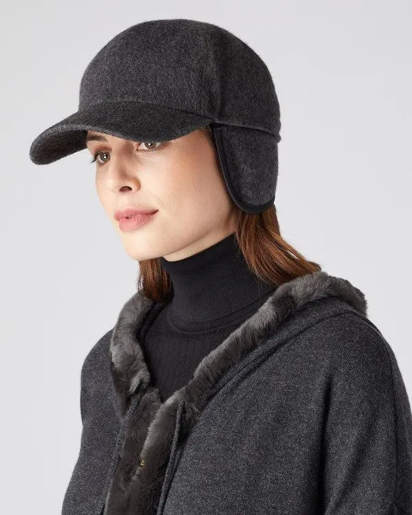 WomenMen Unisex Cashmere CapIn Dark Grey Dark Grey NPeal Hats