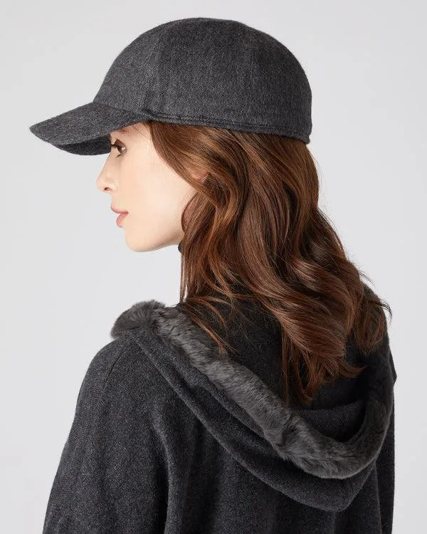 WomenMen Unisex Cashmere CapIn Dark Grey Dark Grey NPeal Hats
