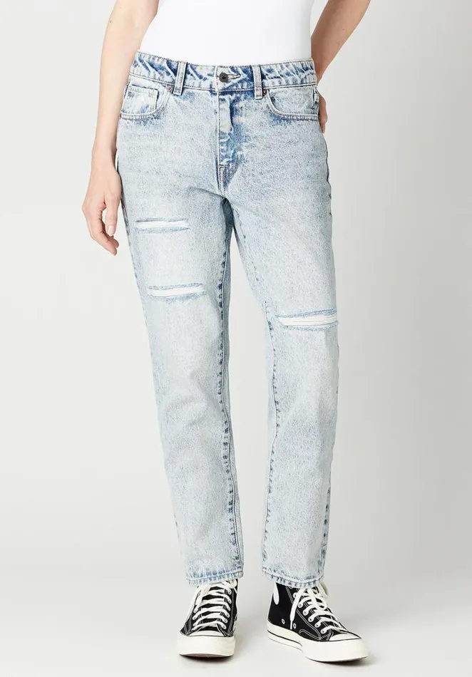 Women Mid Rise Relaxed Madison Boyfriend Jeans Indigo Buffalo David Bitton Boyfriend Madison Women Mid Rise Relaxed Madison Boyfriend Jeans Indigo Buffalo David Bitton Boyfriend Madison