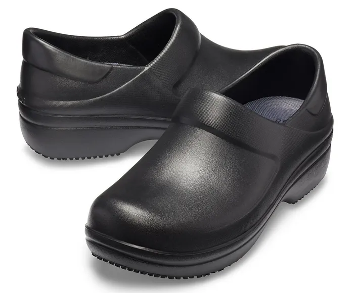Women Neria Pro II Clog Black Crocs Clogs