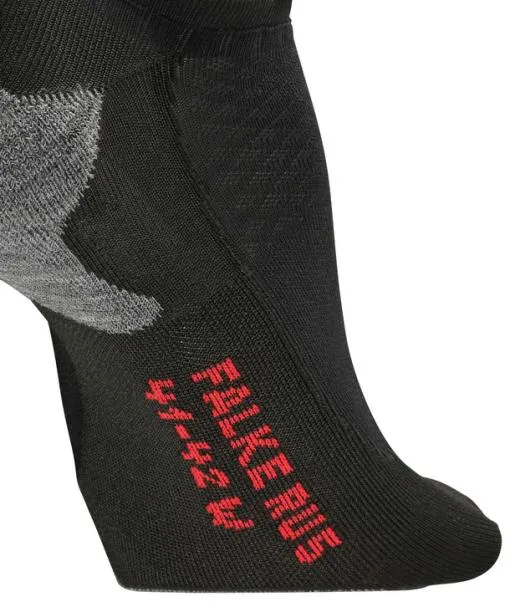 Women RU5 Race Invisible Women Running No Show Socks Black FALKE Running Socks
