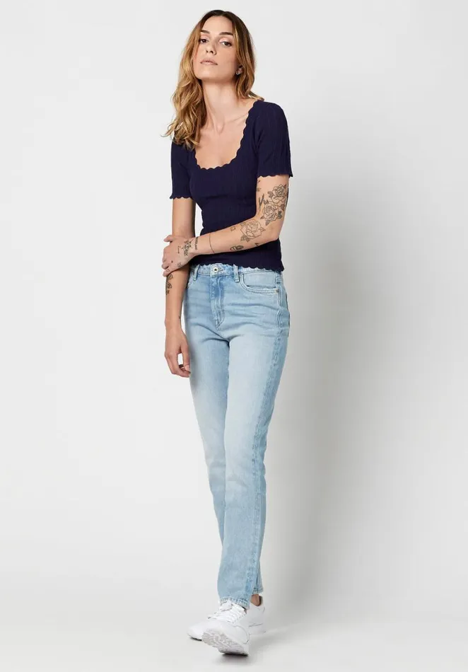 Women Scalloped Sonya Scoopneck Top Bittersweet Buffalo David Bitton Tops and Tees