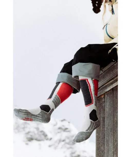 Women SK2 Intermediate Women Skiing Kneehigh Socks Black FALKE Ski Socks