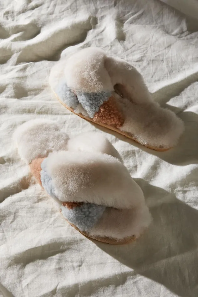 Women Slippers Free People Emu Mayberry Teddy Slippers Natural