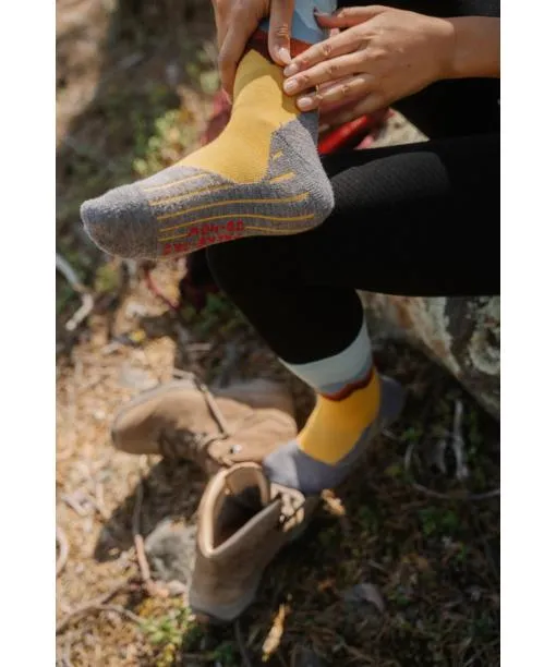 Women TK2 Explore Women Trekking Socks Black FALKE Hiking Socks